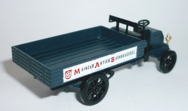 Märklin 1889 3er-Set historische LKW Mainzer Aktien Bierbrauerei, 4711, Dampfwaschanstalt